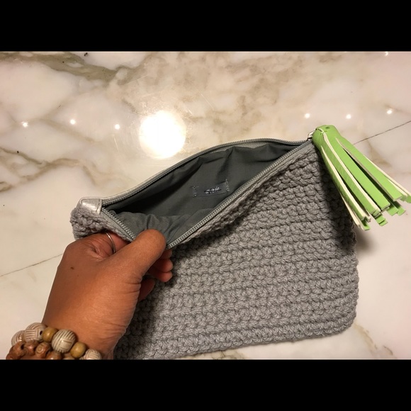 Knit Patent Silver Clutch - Picture 3 of 3
